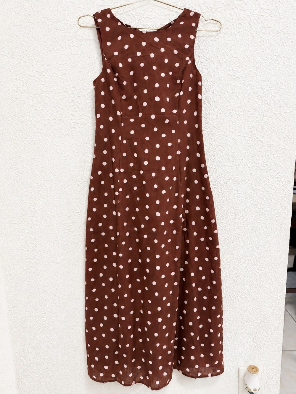 MINKPINK Brown Polka Dot Sleeveless Midi Dress Tie Back - Picture 2 of 4